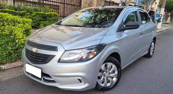CHEVROLET ONIX 1.0 MPFI JOY 8V FLEX 4P MANUAL
